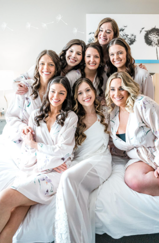 Group makeup package for five people